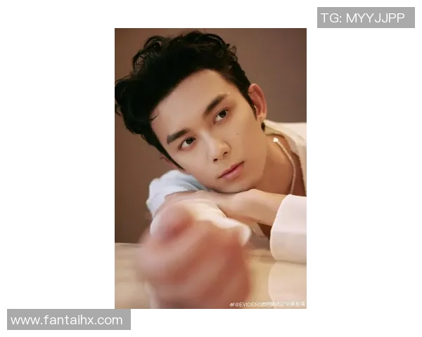 吴磊凭借不懈努力和出色演技成为新一代青春偶像，未来可期的多元发展之路